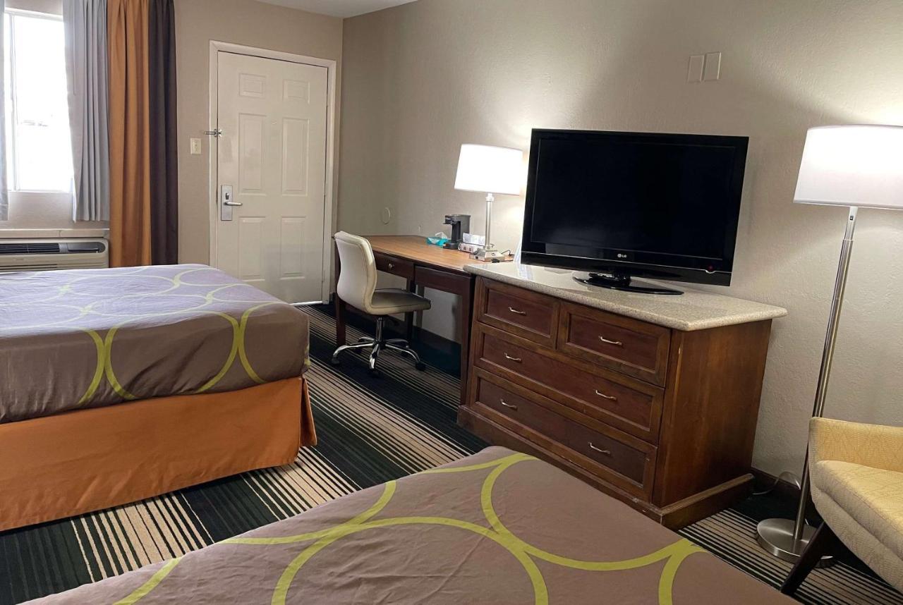 Deluxe Inn & Suites Junction City Dış mekan fotoğraf