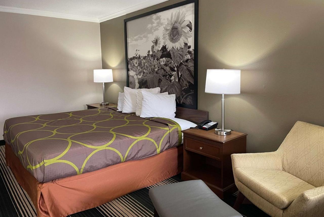 Deluxe Inn & Suites Junction City Dış mekan fotoğraf