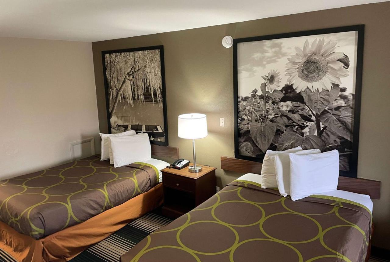 Deluxe Inn & Suites Junction City Dış mekan fotoğraf