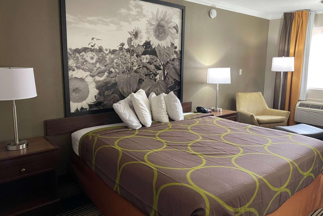 Deluxe Inn & Suites Junction City Dış mekan fotoğraf
