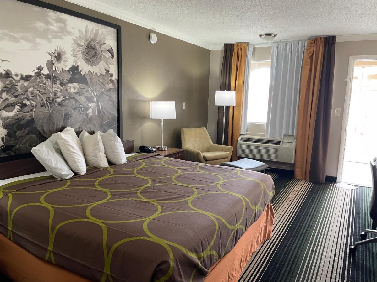 Deluxe Inn & Suites Junction City Dış mekan fotoğraf
